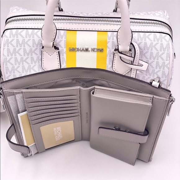 MICHAEL KORS SM Satchel Crossbody and Wallet Set - Picture 6 of 11